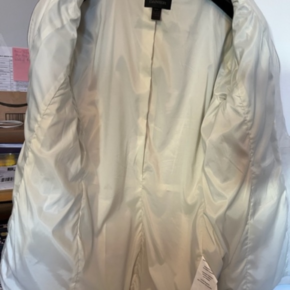 White leather jacket - Picture 3 of 6